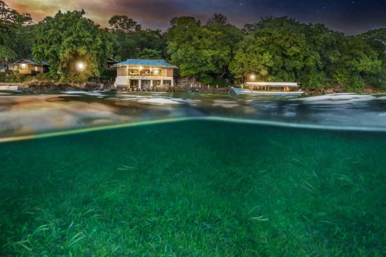 Bunaken Divers Sea Breeze Resort Exteriör bild